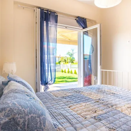 Quintessence Villas Garden