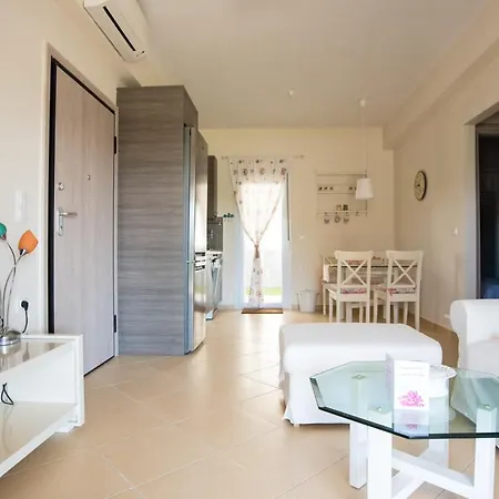 Quintessence Villas Garden *